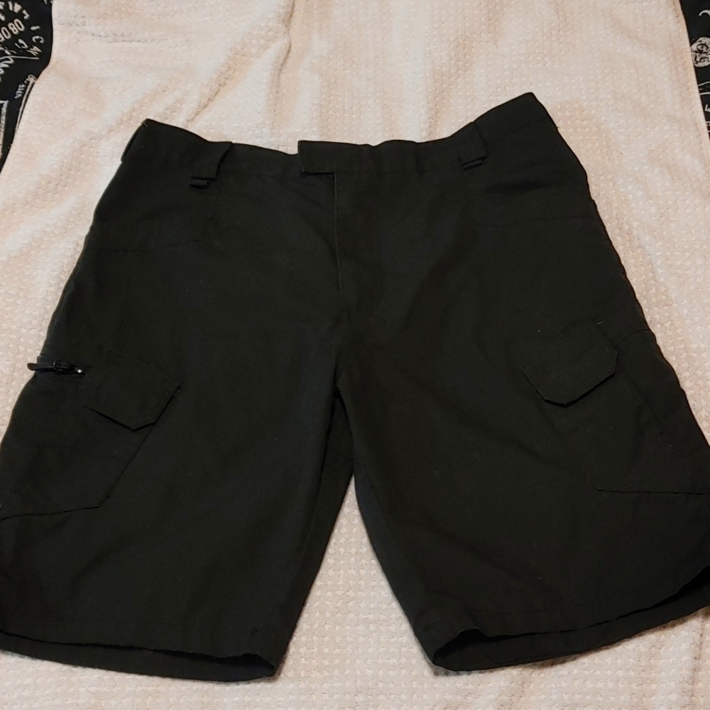 Black short